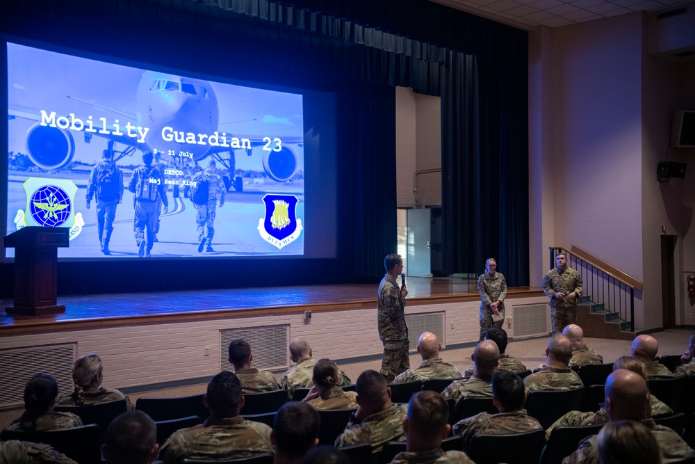 New 22 ARW commander hosts first all-call