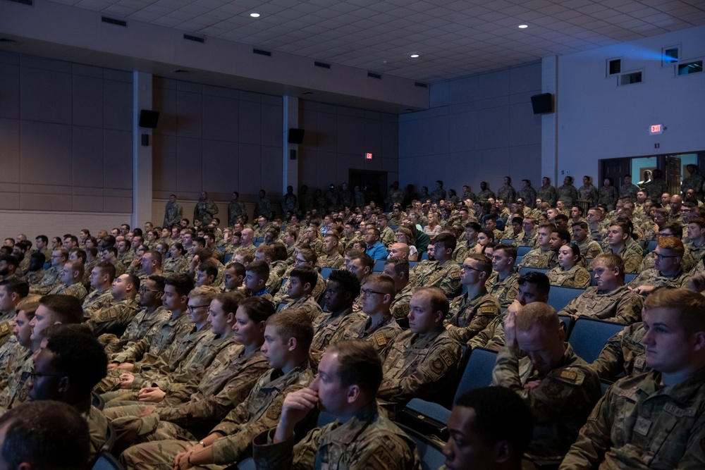 New 22 ARW commander hosts first all-call