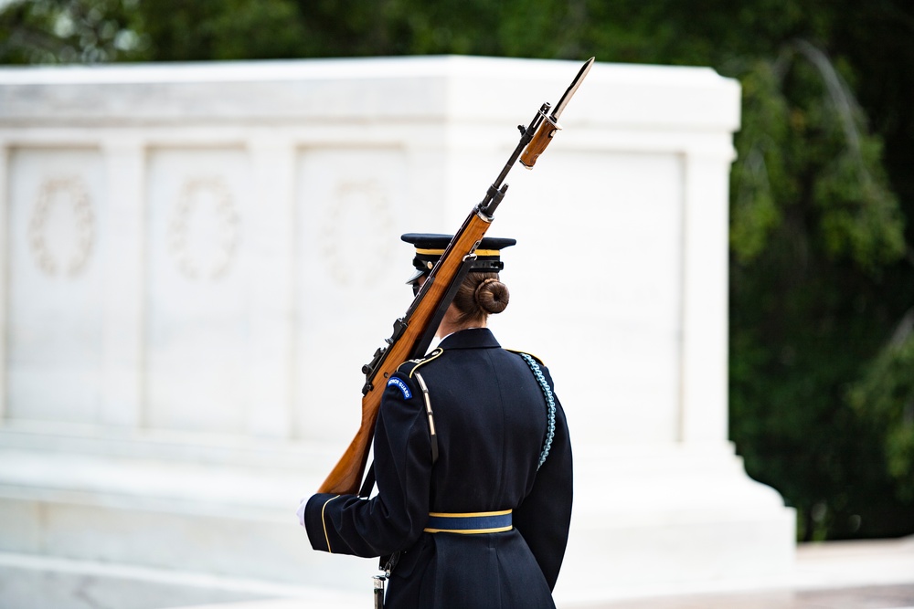 Tomb Guard U.S. Army Pfc. Jessica Kwiatkowski Walks the Mat at the Tomb of the Unknown Soldier