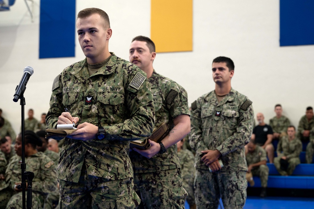 MCPON Honea Visits 7th Fleet