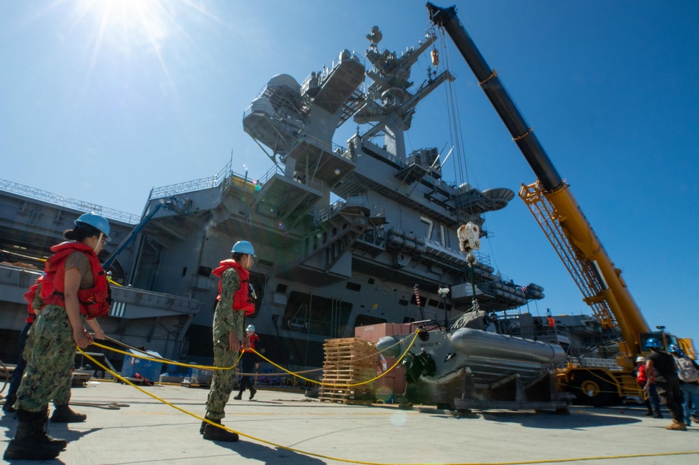 USS Theodore Roosevelt (CVN 71)