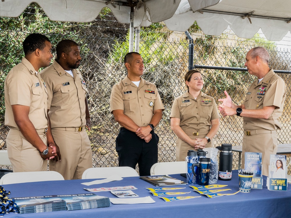 SEA to the VCNO Visits Navy Recruiters at RoboSub 23