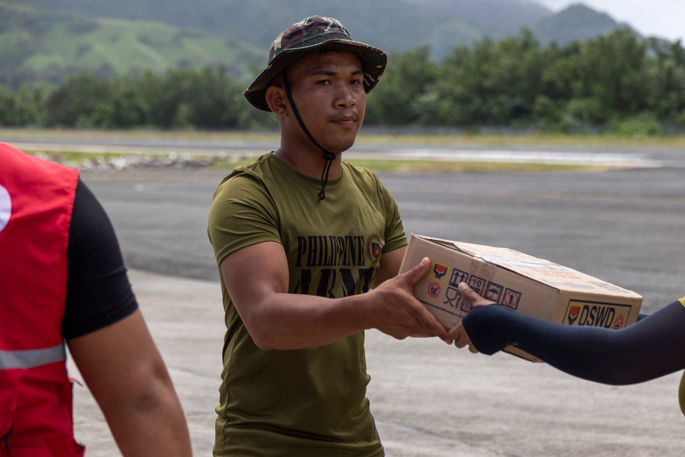 U.S. Marines Continue Relief Efforts Alongside Philippine Allies in Wake of Typhoon Egay