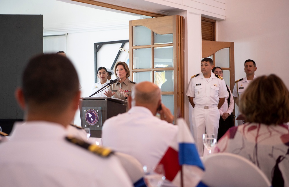 U.S. Southern Command visits USS New York
