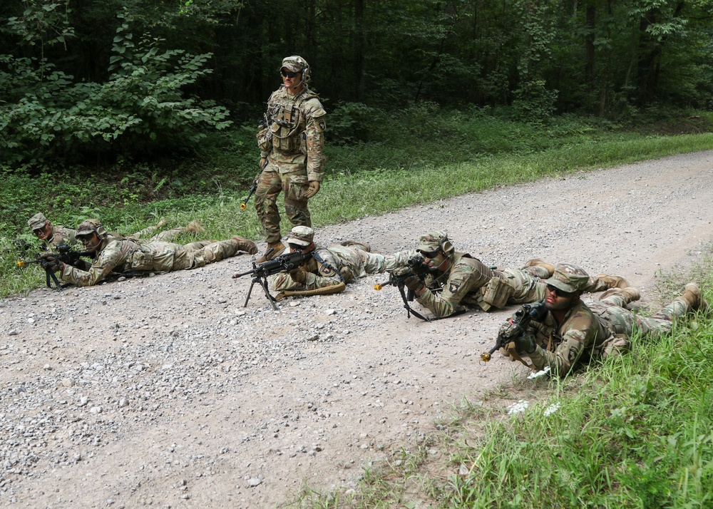 21st BEB Conducts Squad Training