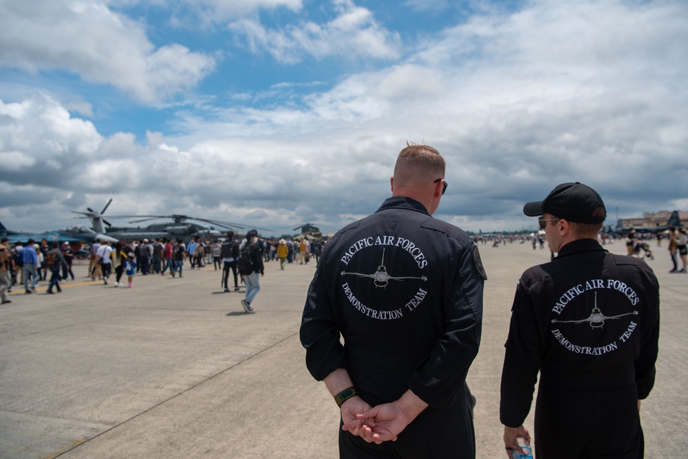 PACAF F-16 Demo Team participates in Yokota Friendship Festival 2023