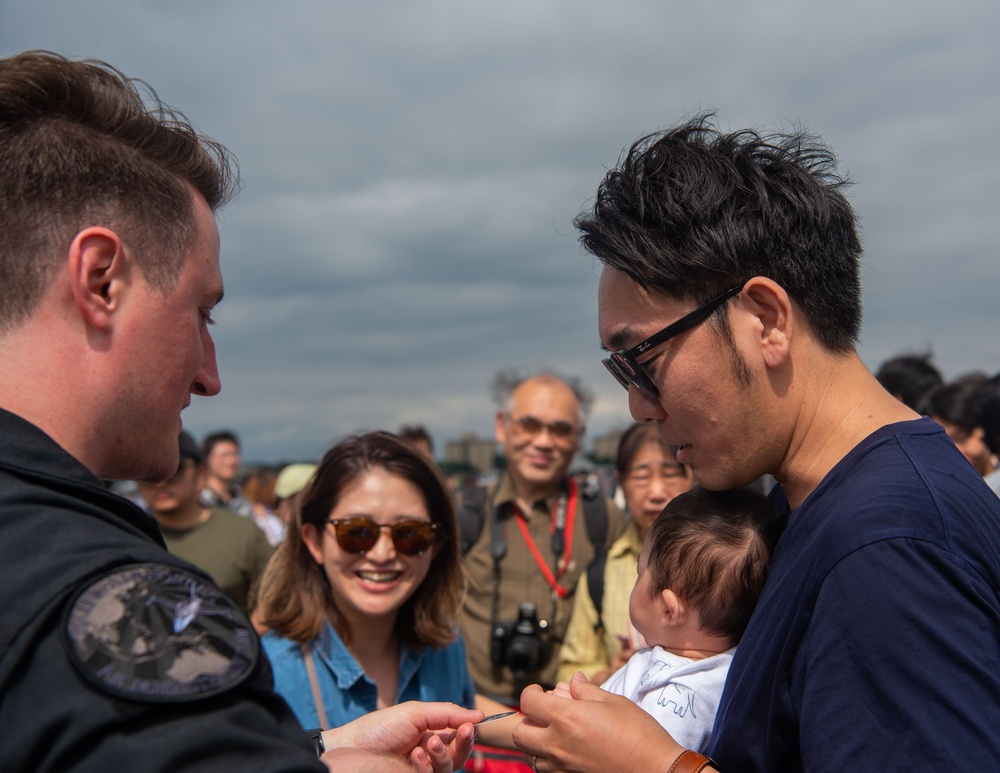 PACAF F-16 Demo Team participates in Yokota Friendship Festival 2023