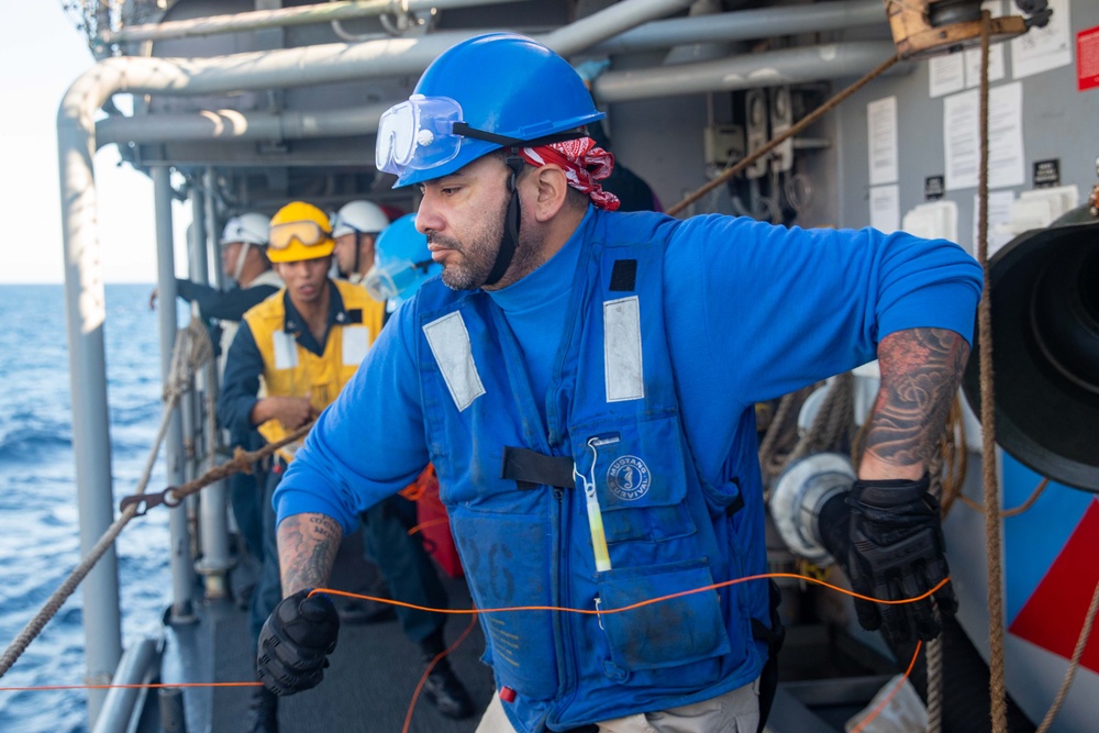 MACS Morin Heaves a Line During RAS with USNS Rappahannock (T-AO 204)