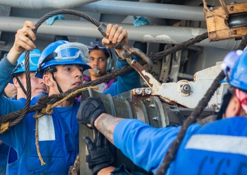 SN Bilbro Secures a Span Wire