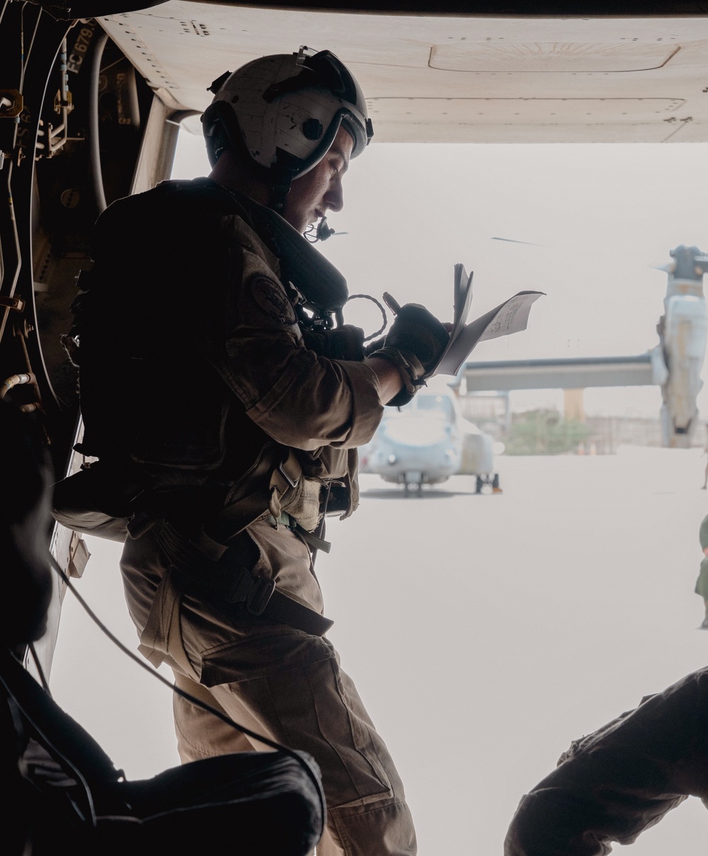 French SOF Conducts Military Freefall with MV-22 Crews