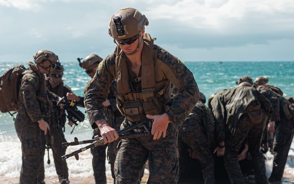 G Co. Conducts Amphibious Assault with the 1st ARDR during Talisman Sabre 23