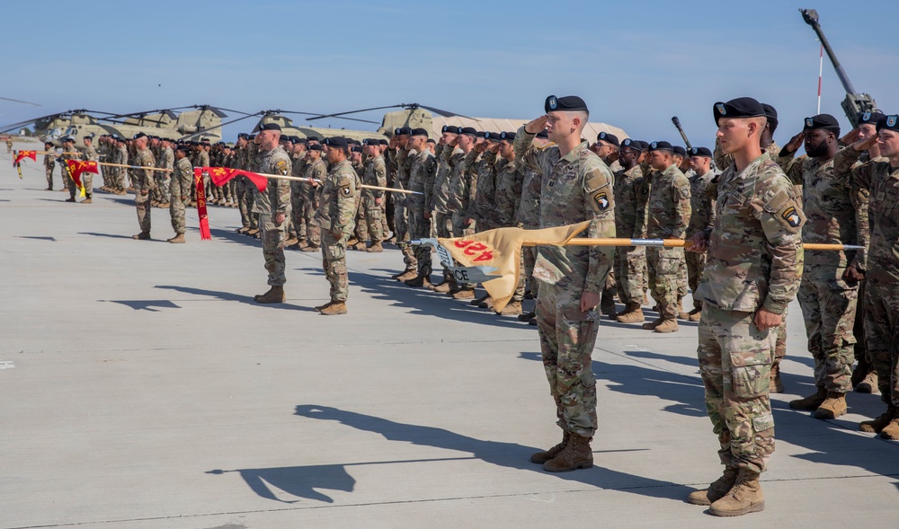 2-32 Field Artillery Regiment, 1 BCT, 101 ABN DIV Salute the Flag