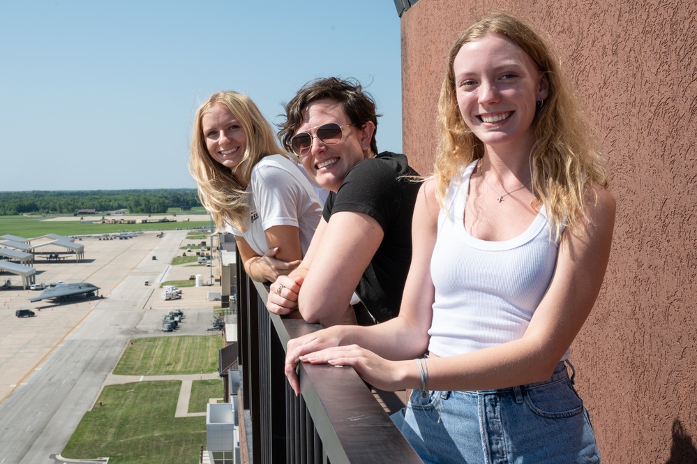 Female aviators are breaking more than just sound barriers: Whiteman AFB hosts Ninety-Nines