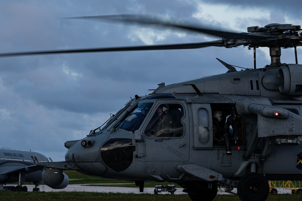 USN, and USAF, Conduct Search and Rescue Training