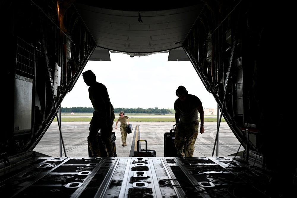 Black Knights deliver Tac Airlift during RT-23