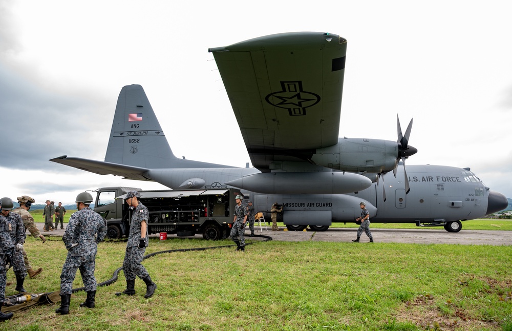 U.S., Japan forces conduct first bilateral C-130 refuel during MG23