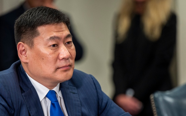 SD Hosts Mongolian PM
