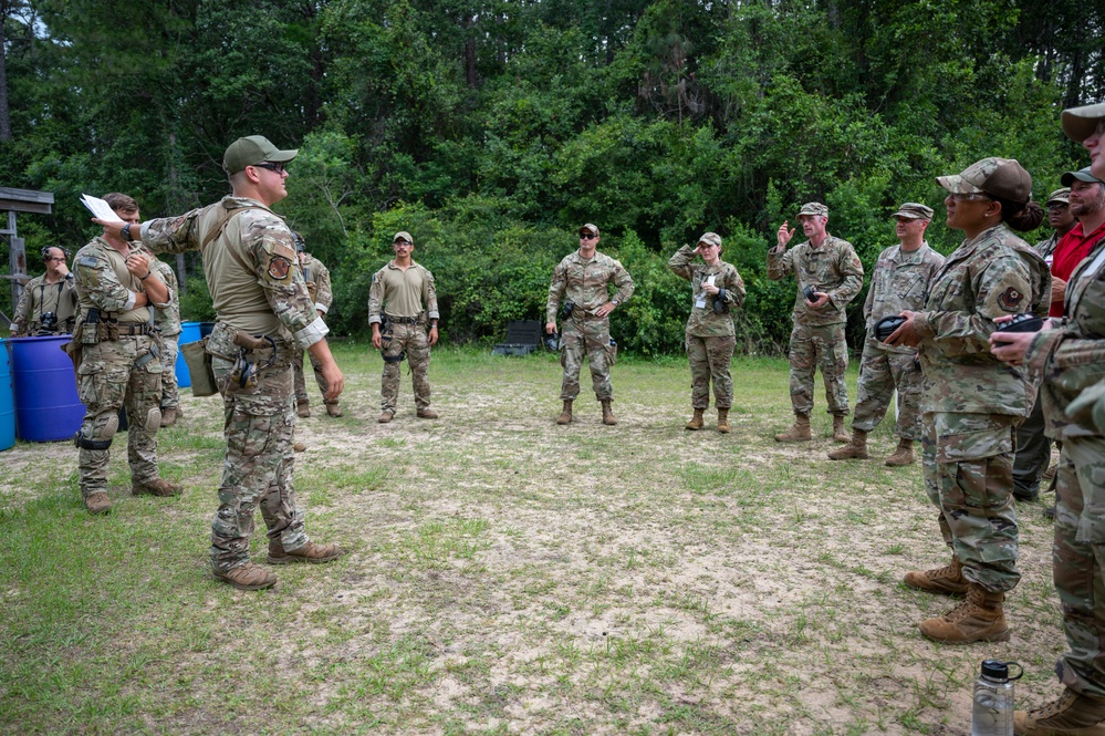 Air Force Senior Enlisted Leaders Visit AFSOC