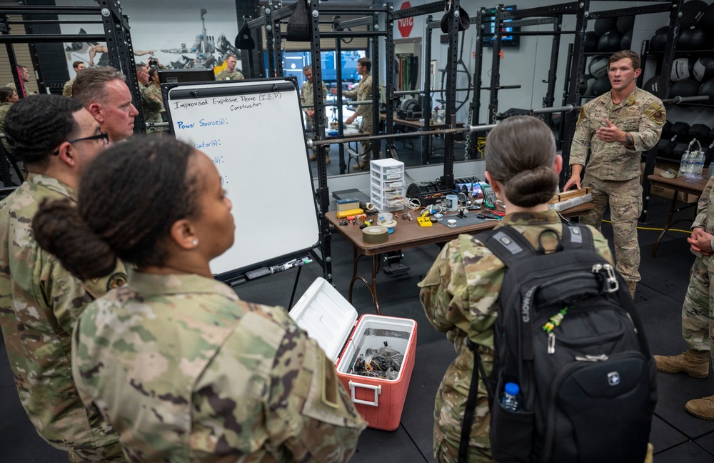 Air Force Senior Enlisted Leaders Visit AFSOC