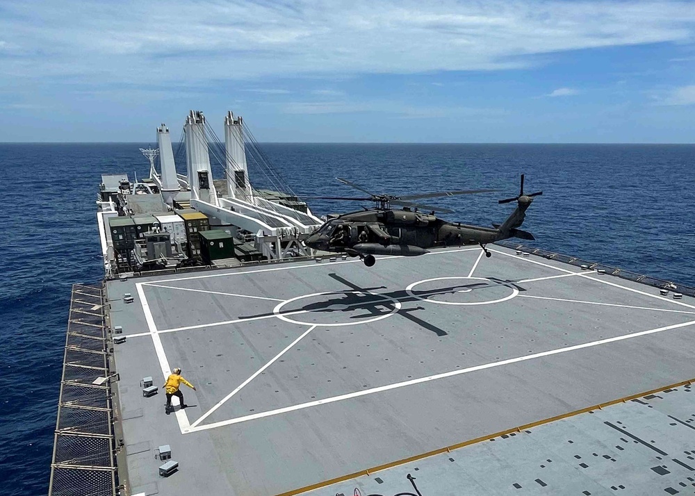 USNS Sisler Supports Helicopter Training Off the Coast of Honduras