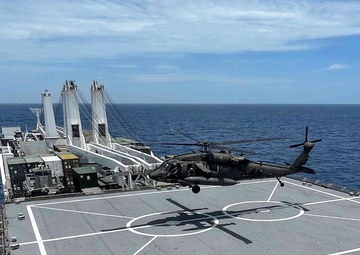 USNS Sisler Supports Helicopter Training Off the Coast of Honduras