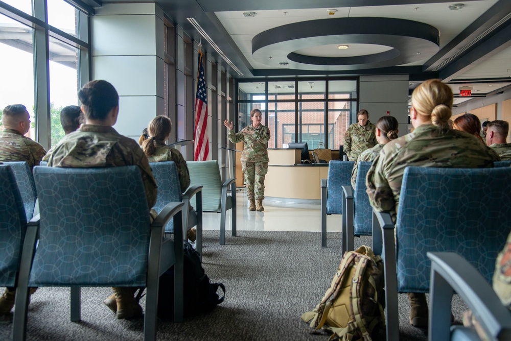 Director of Air National Guard Medical Service visits 192nd Medical Group