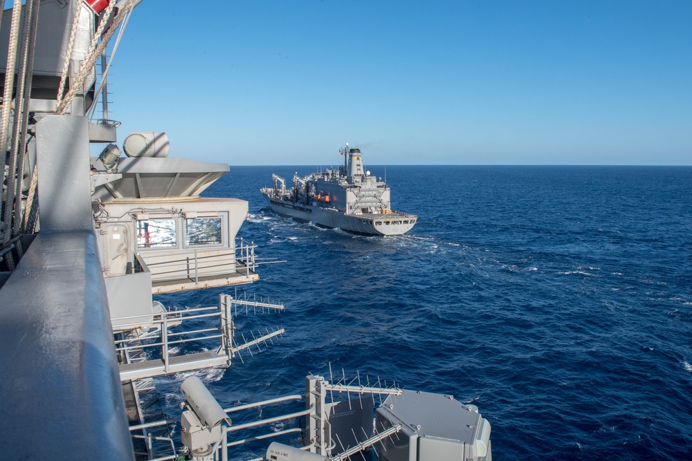 USS Ronald Reagan (CVN 76) conducts fueling-at-sea with USNS Rappahannock (T-AO 204)