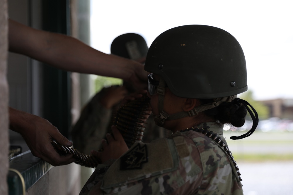 M249 light machine gun weapons qualification at Fort Indiantown Gap