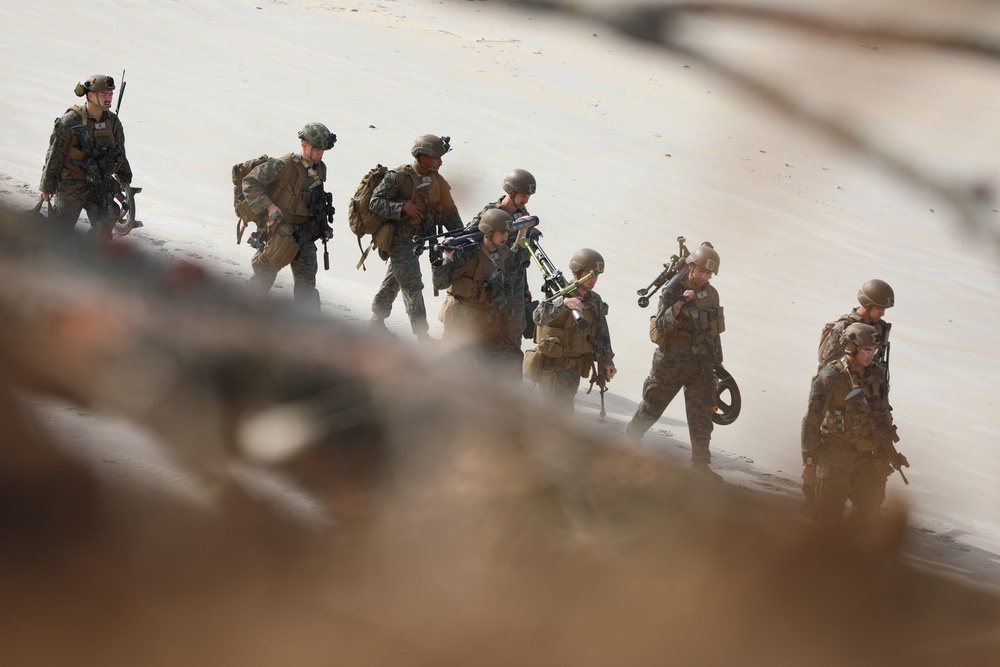 The 31st Marine Expeditionary Unit Conducts Ground Missions