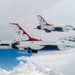 Thunderbirds take flight over Mount Rushmore