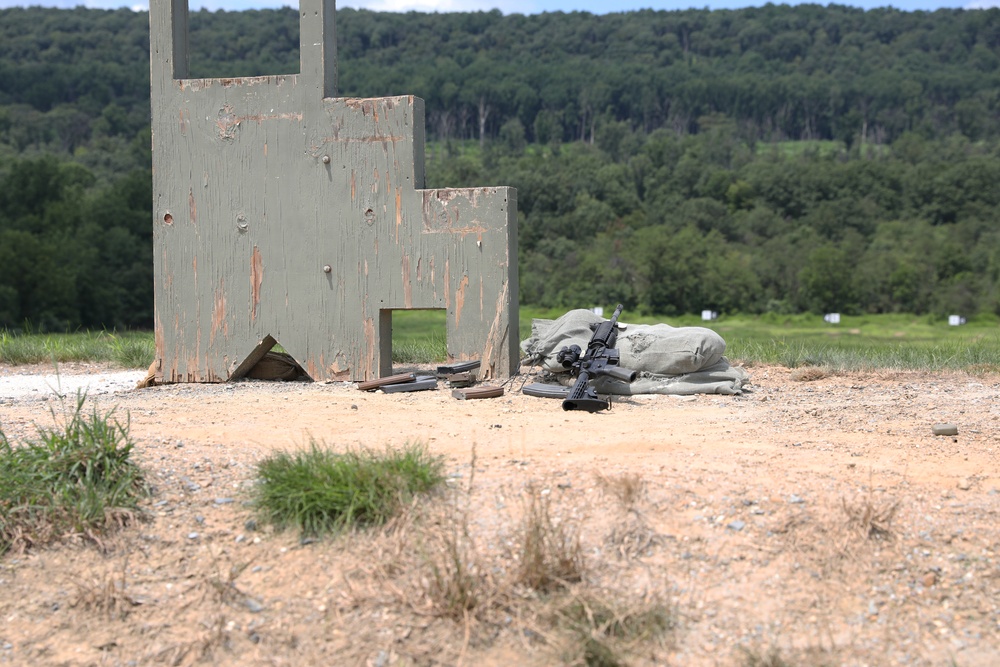 M4 carbine  weapons qualification