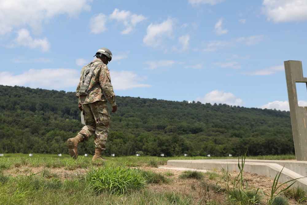 M4 carbine weapons qualification