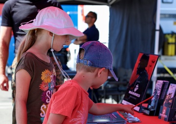 Recruiting Station Seattle Takes on Seattle Fleet Week