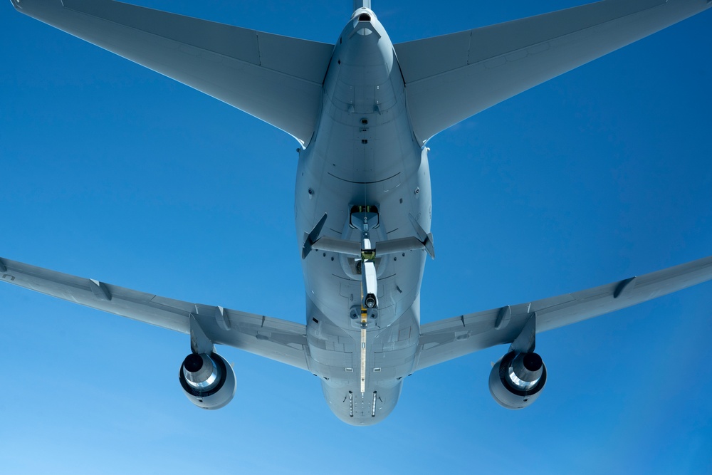 USAF KC-46A Pegasus Refuels RAAF F-35 Lightning