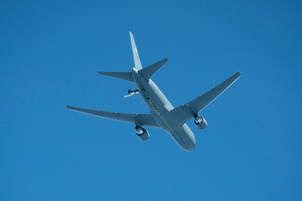 USAF KC-46A Pegasus Refuels RAAF F-35 Lightning