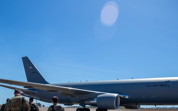 USAF KC-46A Pegasus Refuels RAAF F-35 Lightning