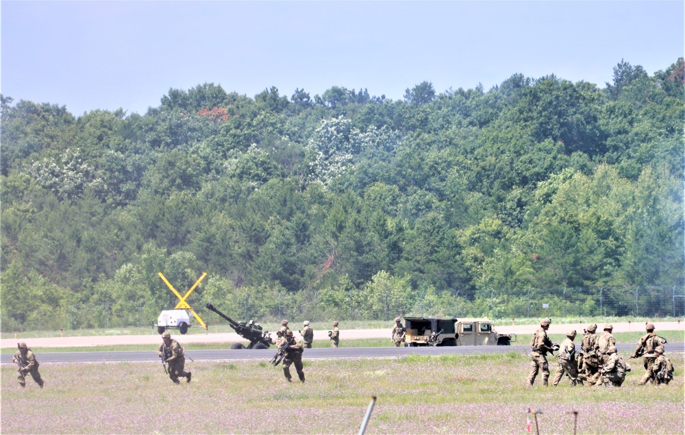 Wisconsin’s Air National Guard, Army National Guard combine in practice show at airport at Fort McCoy