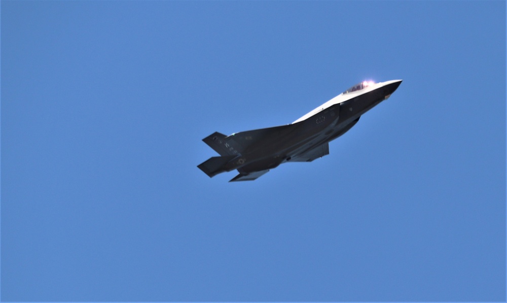 Wisconsin’s Air National Guard, Army National Guard combine in practice show at airport at Fort McCoy