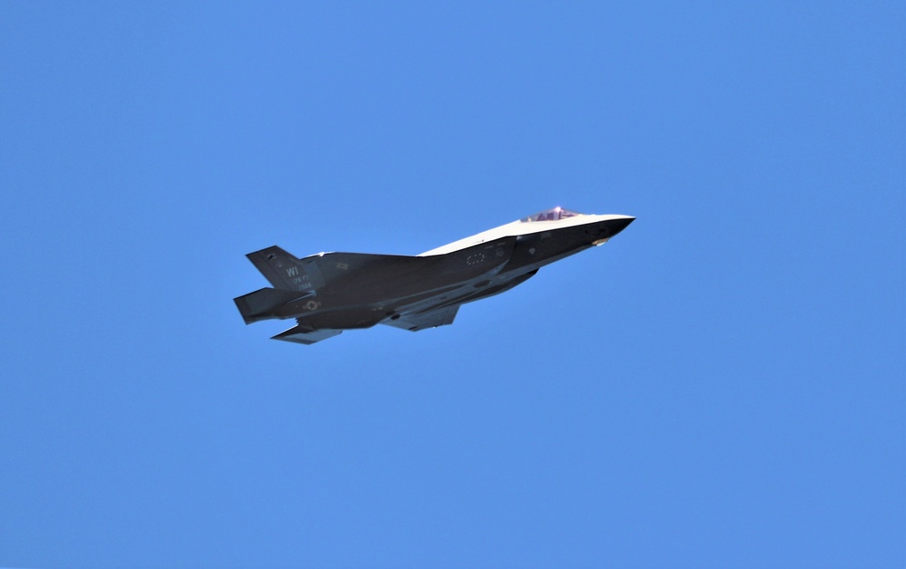 Wisconsin’s Air National Guard, Army National Guard combine in practice show at airport at Fort McCoy