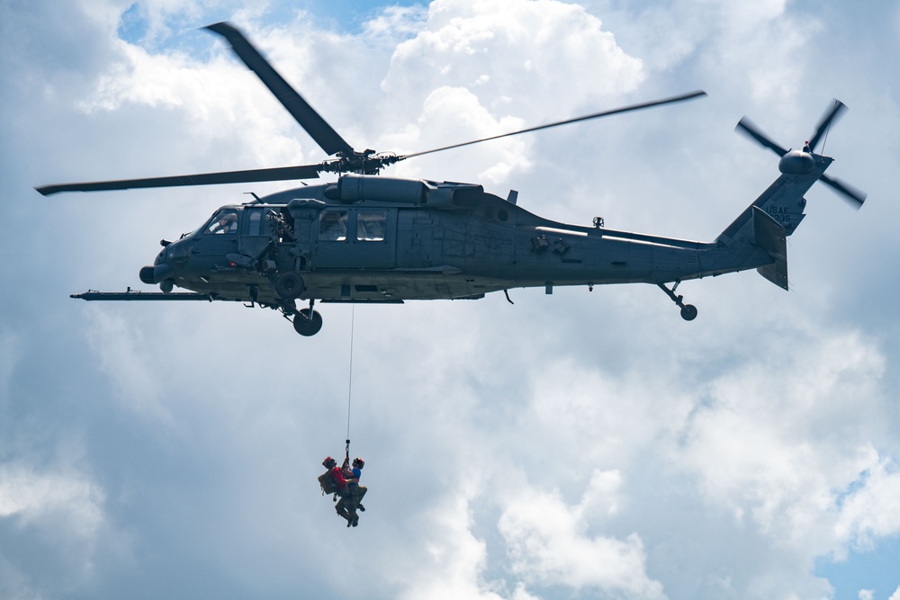 Maritime combat search and rescue exercise