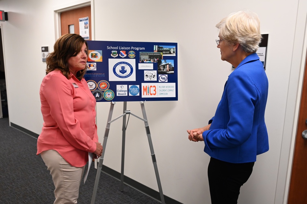 Senator Warren visits Hanscom AFB