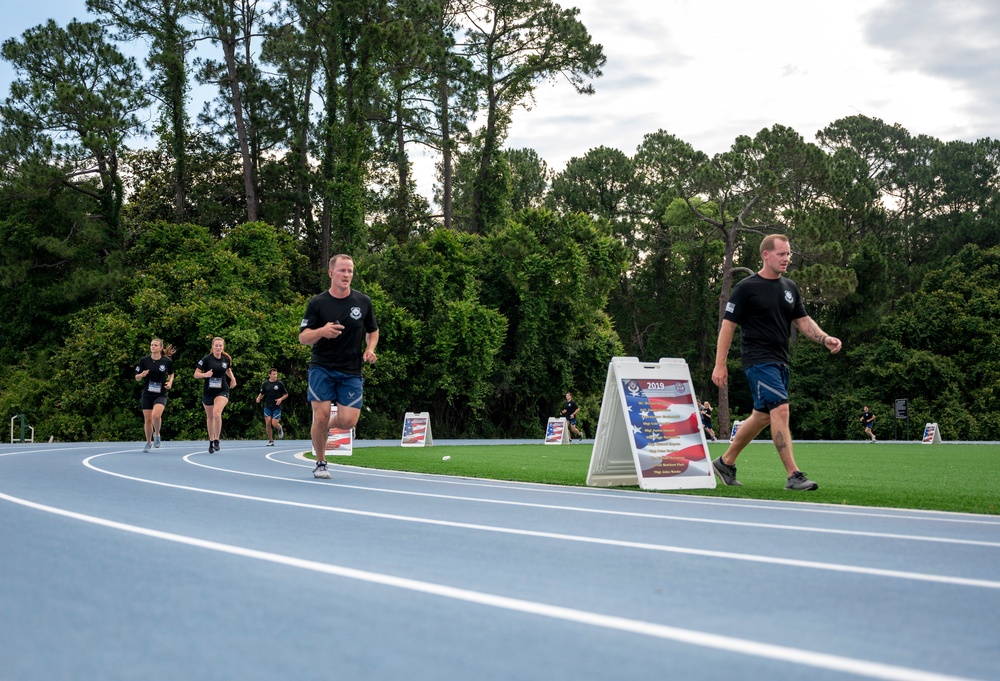 Members of AFSOC Community Participate in 5K to Remember the Fallen