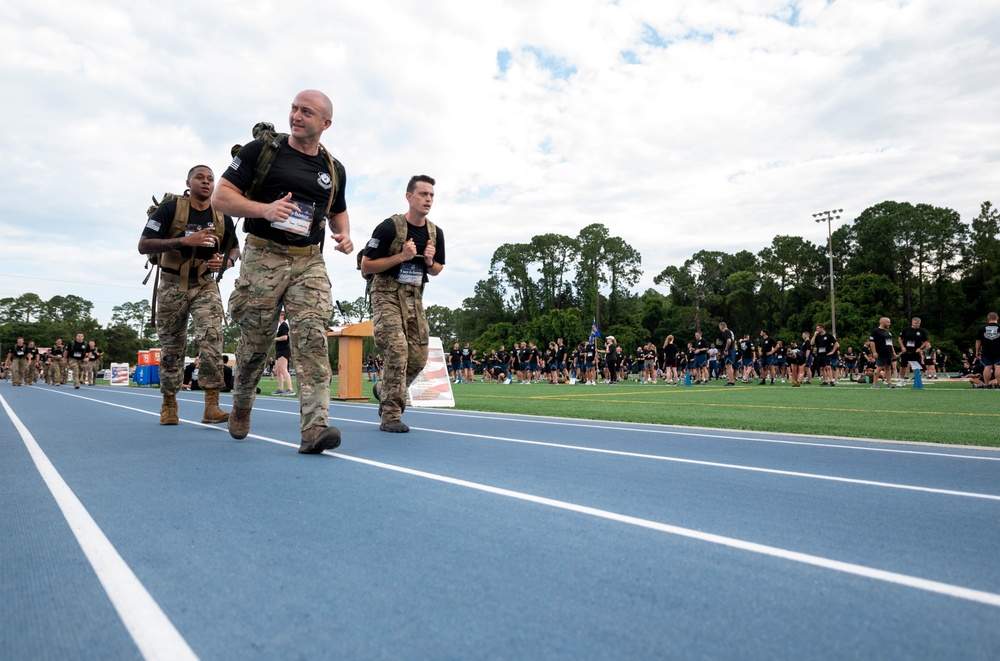 Members of AFSOC Community Participate in 5K to Remember the Fallen