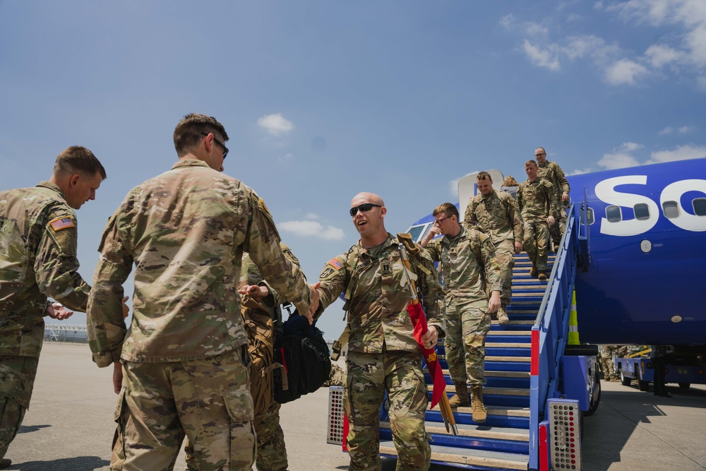 Indiana National Guard soldiers welcomed home after Iraq deployment