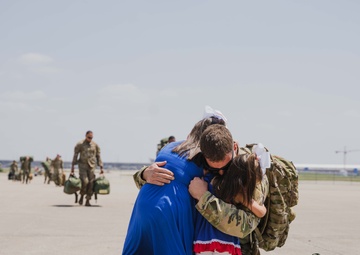 Indiana National Guard soldiers welcomed home after Iraq deployment