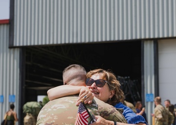 Indiana National Guard soldiers welcomed home after Iraq deployment
