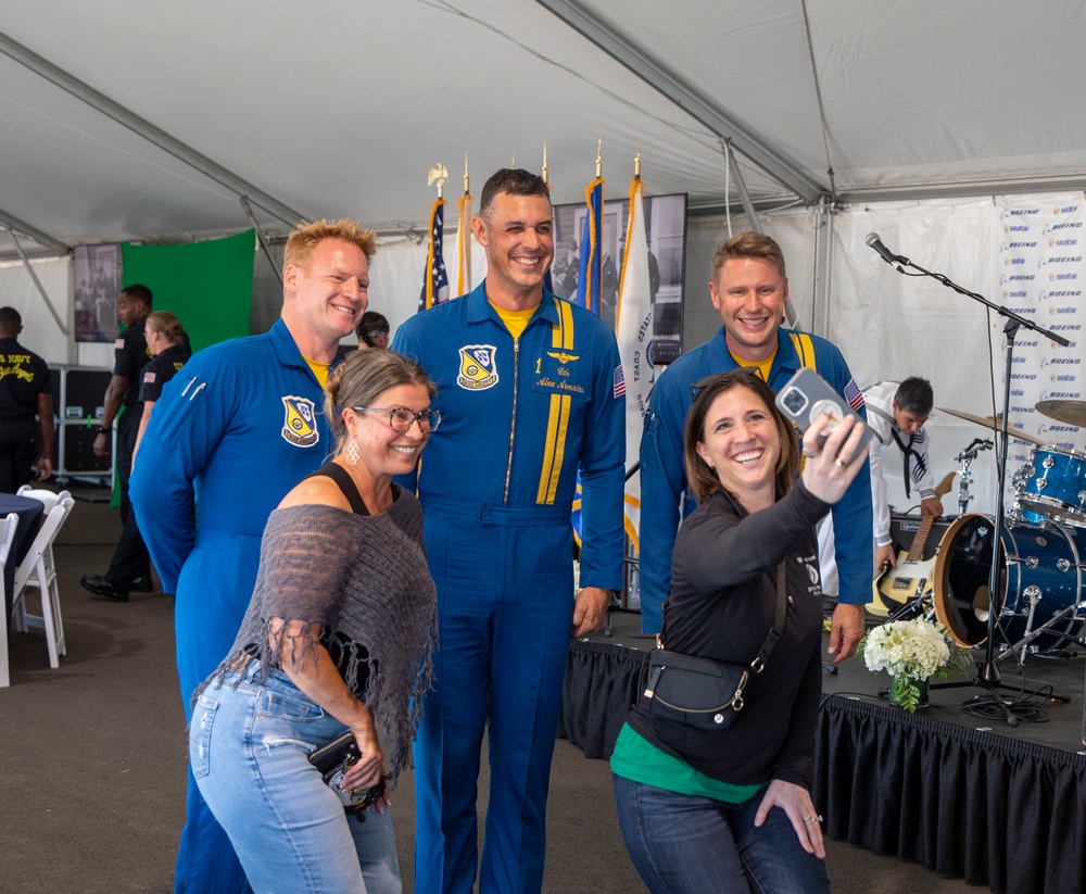 DVIDS Images SEAFAIR Holds Airshow Reception for Seattle Fleet Week