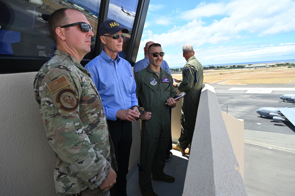 Florida senator visits Joint Base Pearl Harbor-Hickam