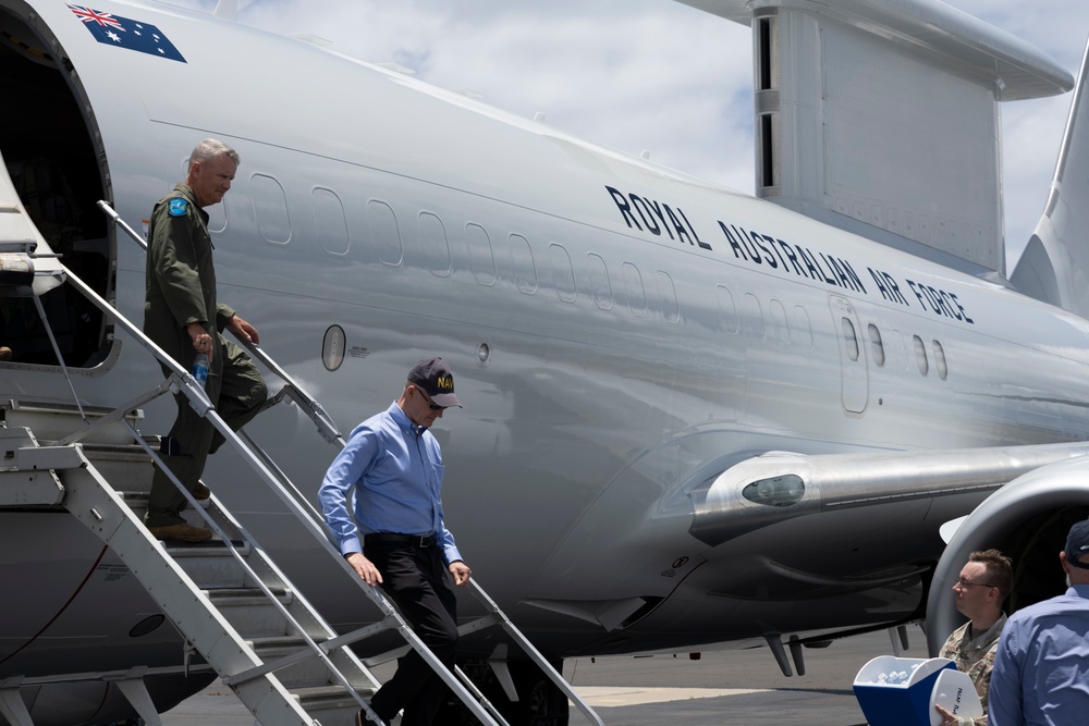 Florida senator visits Joint Base Pearl Harbor-Hickam