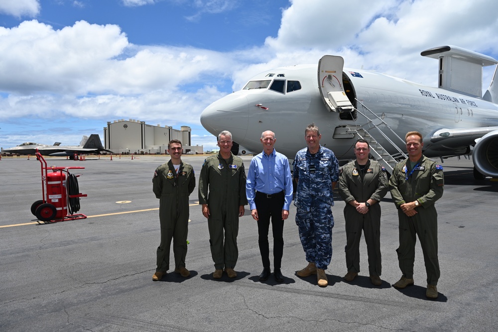 Florida senator visits Joint Base Pearl Harbor-Hickam